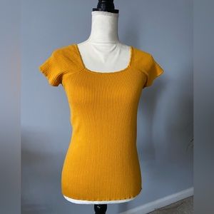 ❗️SOLD❗️ModCloth Yellow Ribbed Short Sleeve Top size L